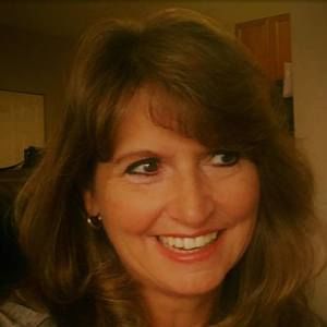 Meet your Posher, Dana